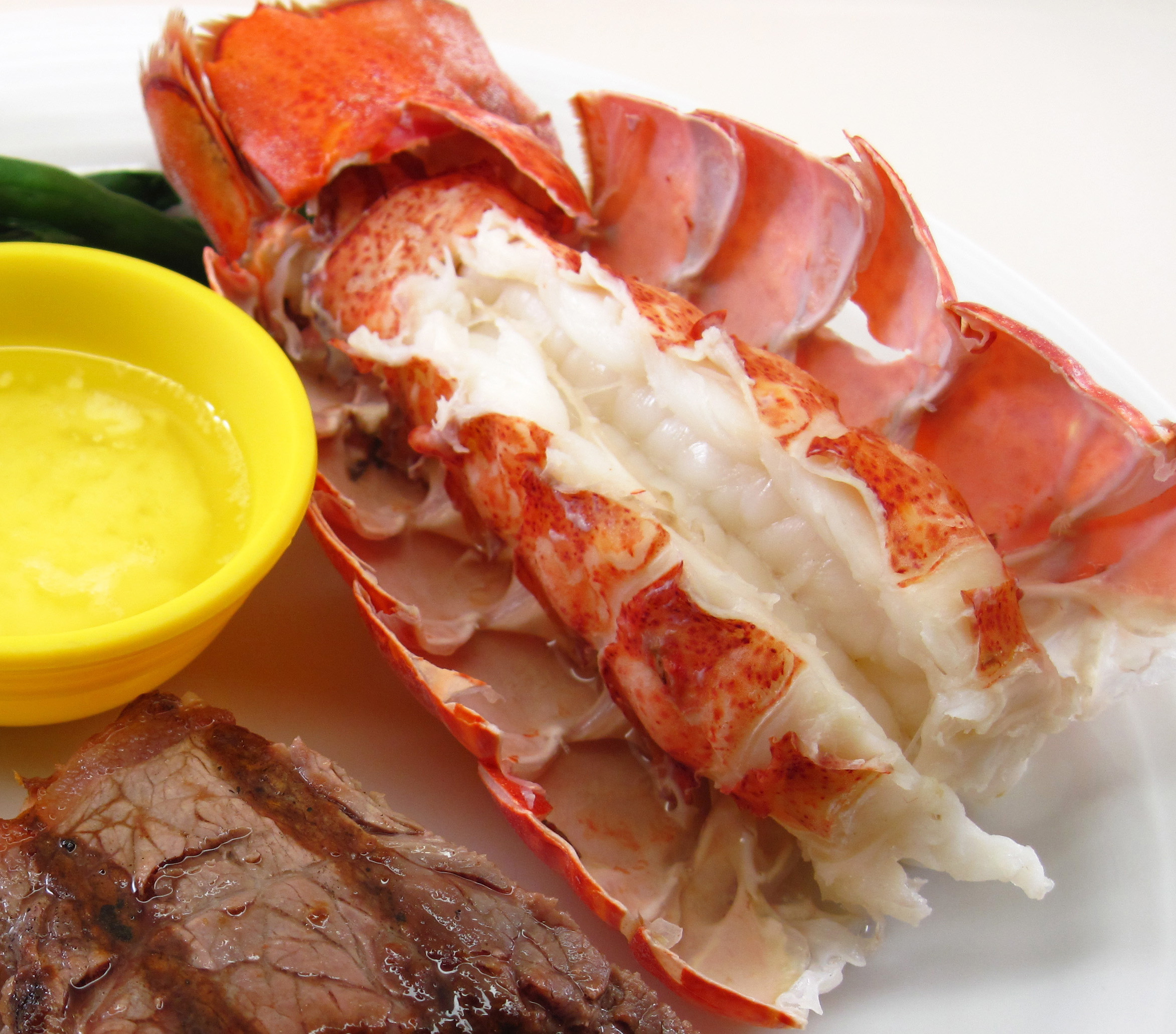 Essential Guide to How Long to Boil Lobster Tails – Perfect Cooking Time for 2025