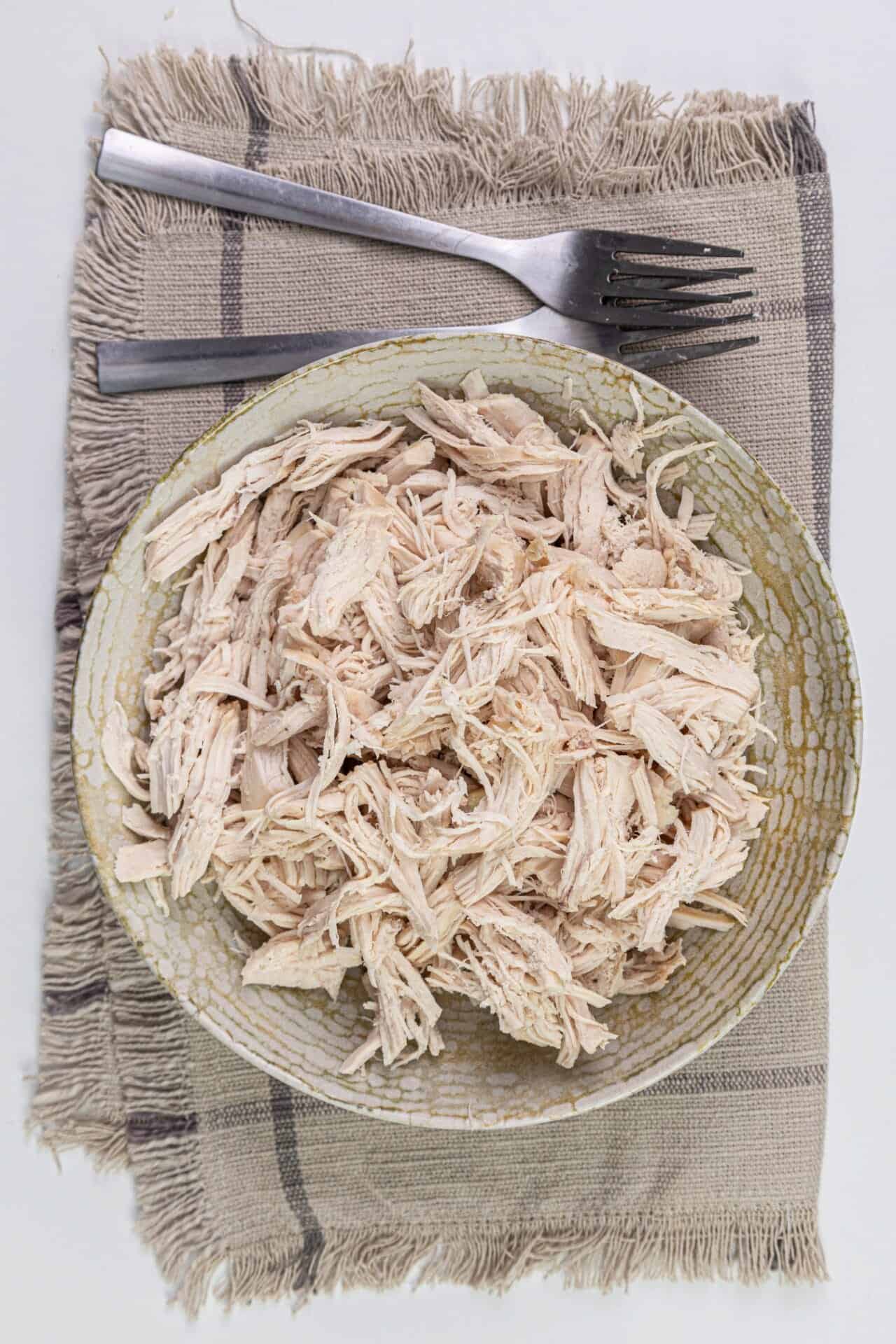 Effective Ways to Perfectly Boil Chicken Breasts in Just 30 Minutes for Optimal Flavor in 2025